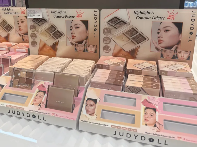 Judydoll Highlight & Contour Palette display